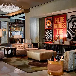 renaissance-phoenix-downtown.scottsdalehotels.org/