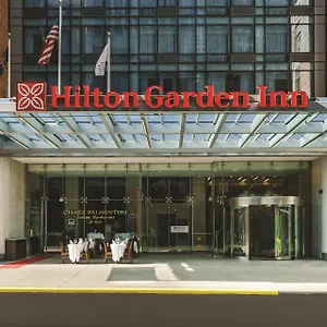 Отель Hilton Garden Times Square North, Нью-Йорк