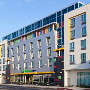 holiday-inn-express-north-hollywood.topanaheimhotels.com/